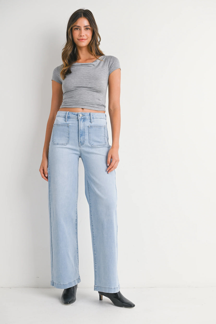 Mini Patch Pocket Wide Leg Denim in Light