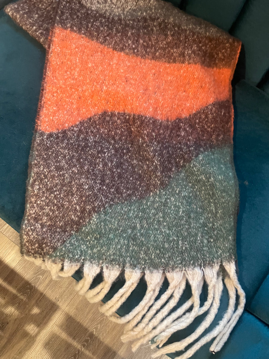 Fuzzy Waves Scarf