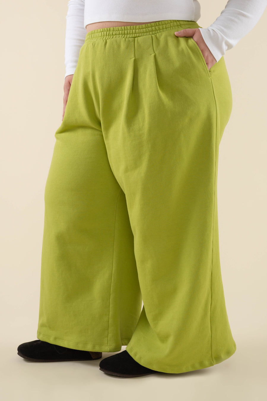 Double Pleat Wide Leg Sweatpants