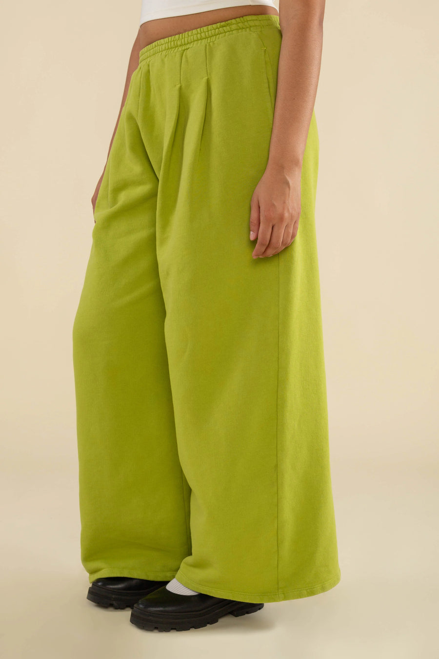 Double Pleat Wide Leg Sweatpants