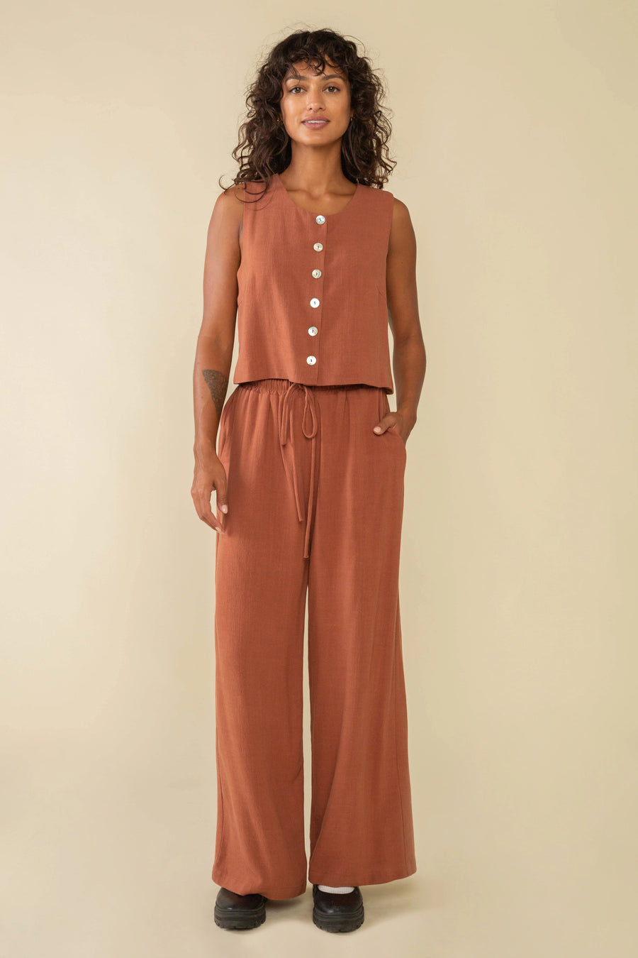 Cove Linen Pant in Rust pant No Less Than 