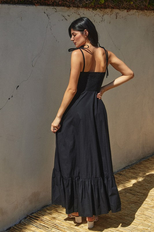 ‎Guinevere Maxi Dress In Onyx