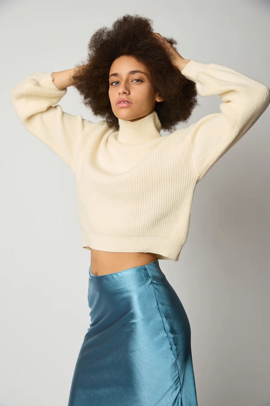 Le Crop Knit Sweater in Cream