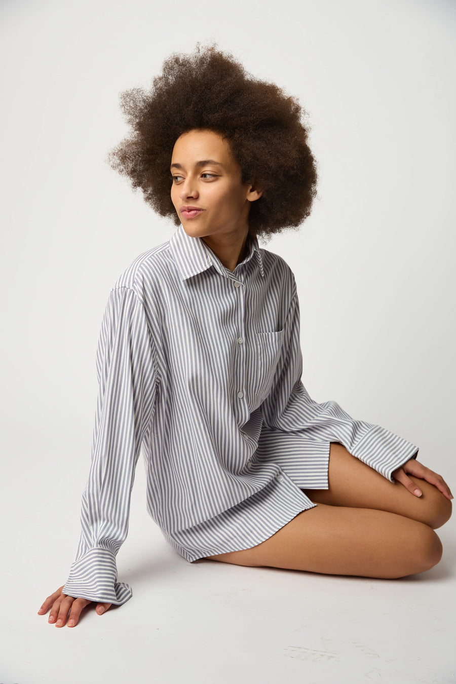 Le Stripe Button Up in Grey