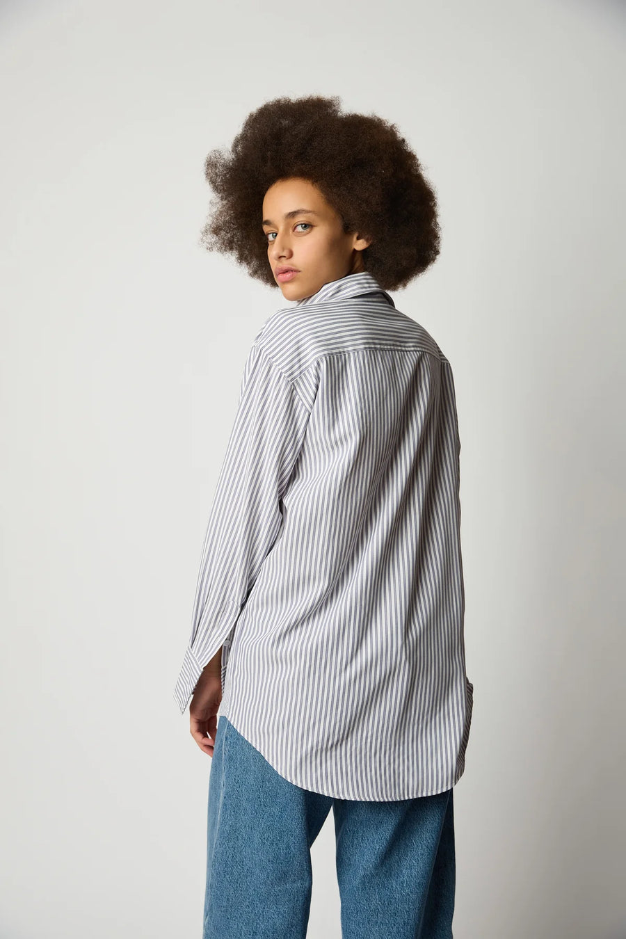 Le Stripe Button Up in Grey